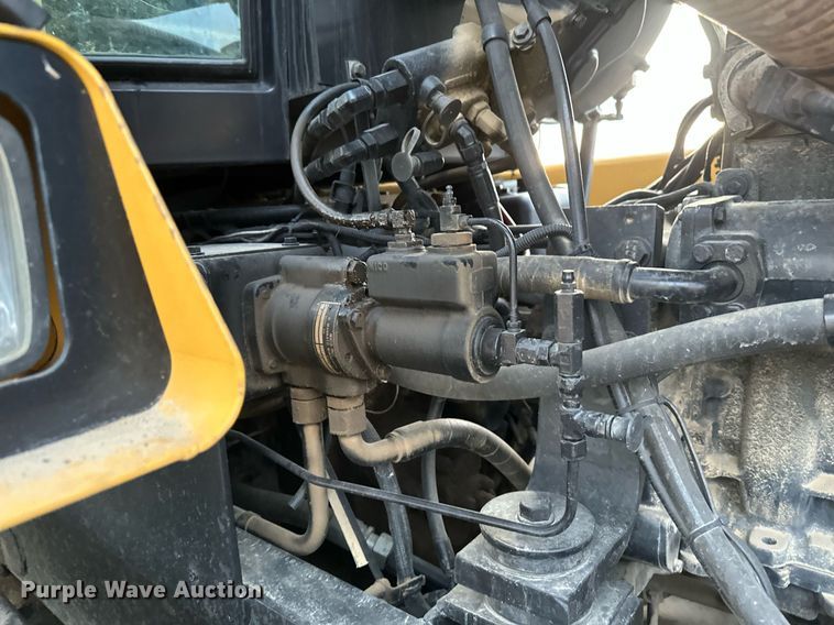 image for item EC2373 1994 Caterpillar  Challenger 85C  tractor