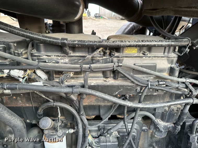 image for item EC2373 1994 Caterpillar  Challenger 85C  tractor