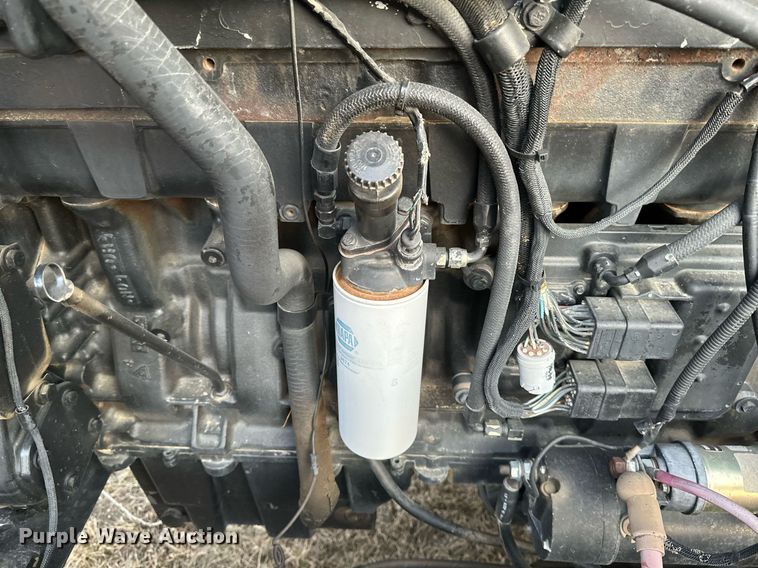 image for item EC2373 1994 Caterpillar  Challenger 85C  tractor