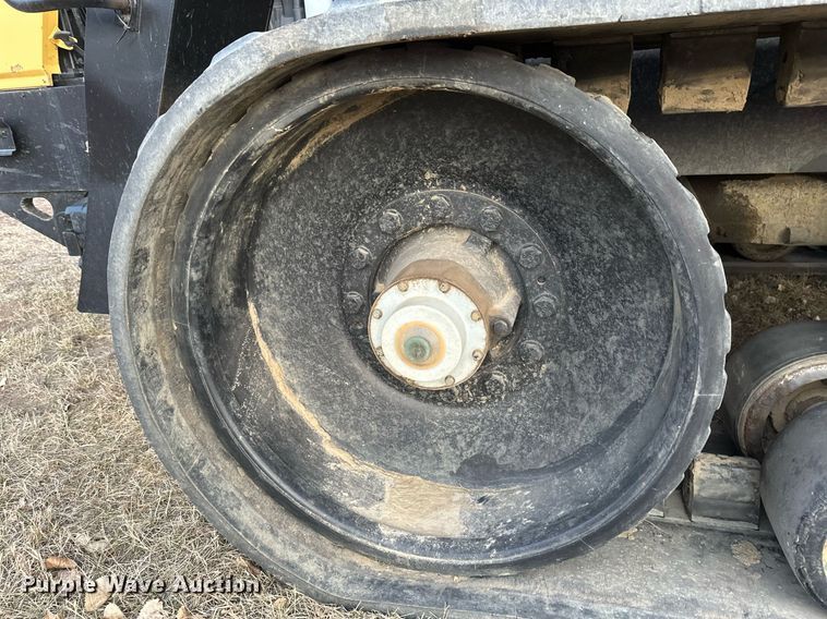 image for item EC2373 1994 Caterpillar  Challenger 85C  tractor