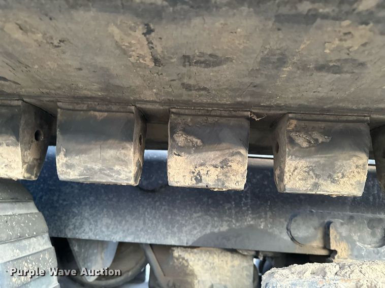 image for item EC2373 1994 Caterpillar  Challenger 85C  tractor