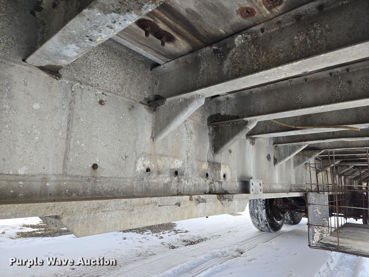 image for item EC3947 1967 Raven flatbed trailer