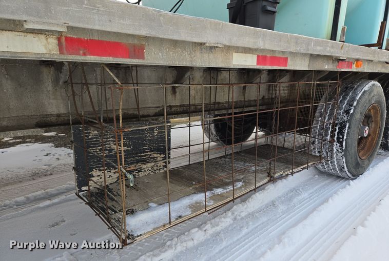 image for item EC3947 1967 Raven flatbed trailer