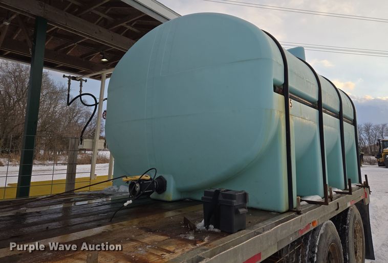 image for item EC3947 1967 Raven flatbed trailer