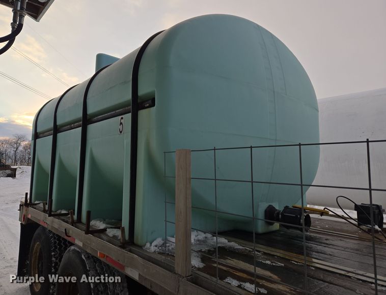 image for item EC3947 1967 Raven flatbed trailer