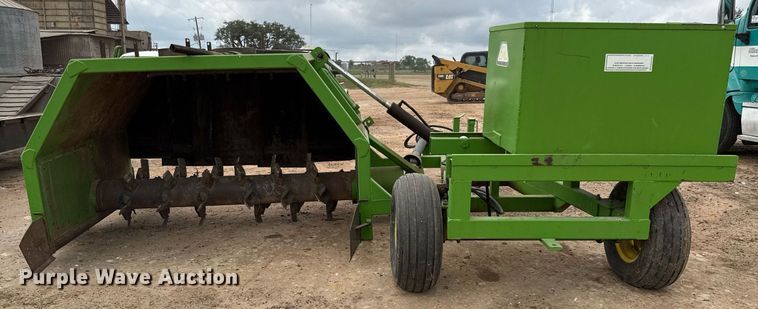 image for item ED5583 FML MR8P compost turner