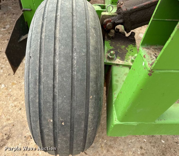 image for item ED5583 FML MR8P compost turner