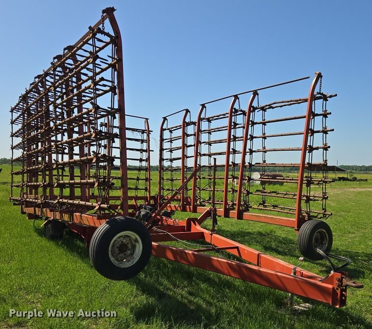 image for item EF2990 McFarlane HDL1050-16 spike tooth harrow