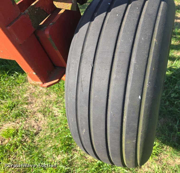 image for item EF2990 McFarlane HDL1050-16 spike tooth harrow