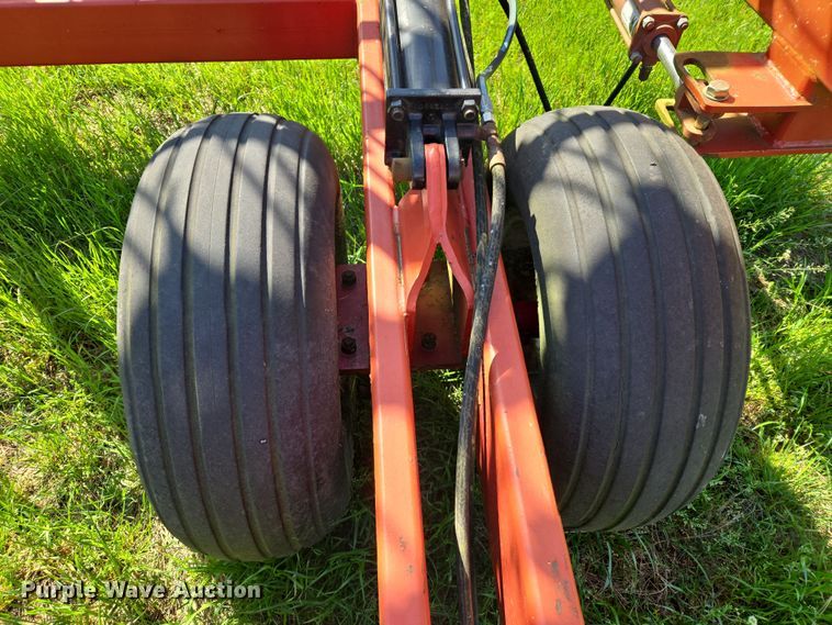 image for item EF2990 McFarlane HDL1050-16 spike tooth harrow