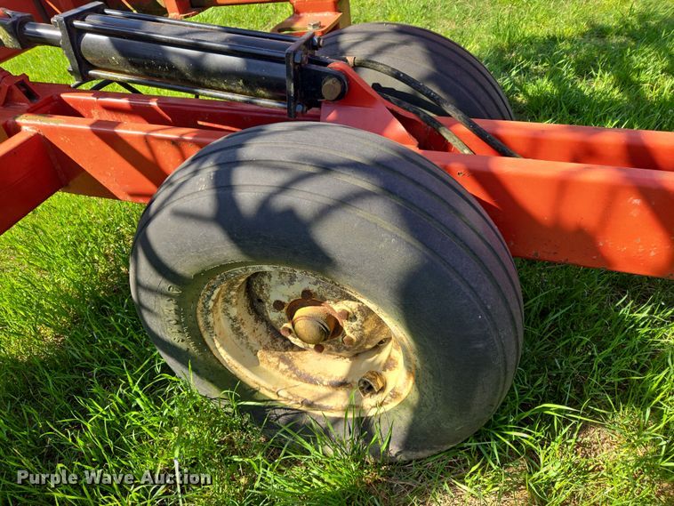 image for item EF2990 McFarlane HDL1050-16 spike tooth harrow