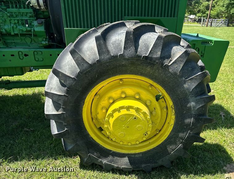 image for item EF2994 1984 John Deere 4850 MFWD tractor
