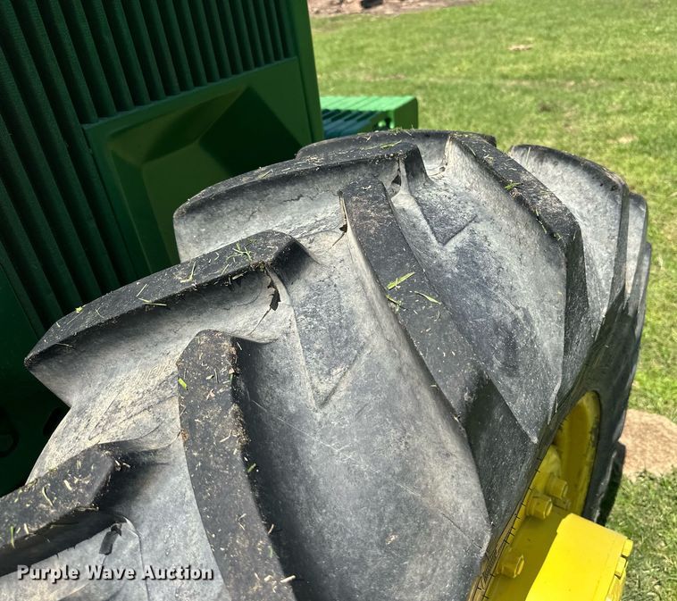 image for item EF2994 1984 John Deere 4850 MFWD tractor