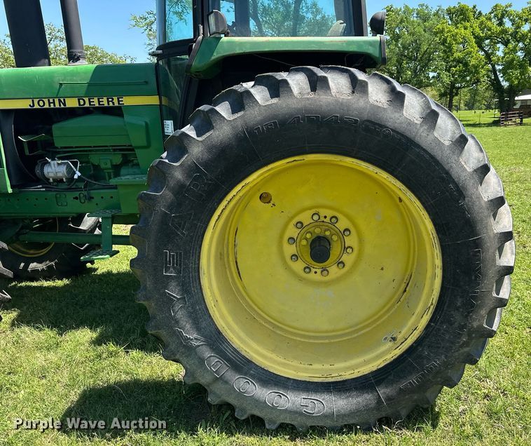 image for item EF2994 1984 John Deere 4850 MFWD tractor