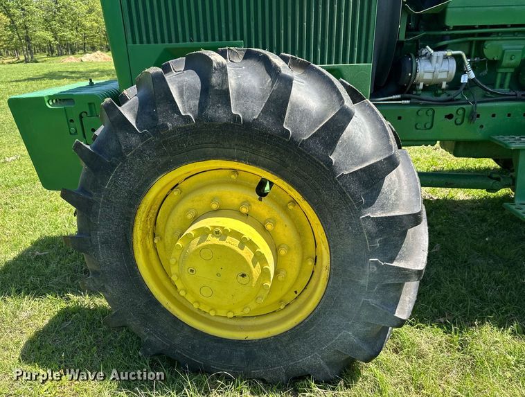 image for item EF2994 1984 John Deere 4850 MFWD tractor