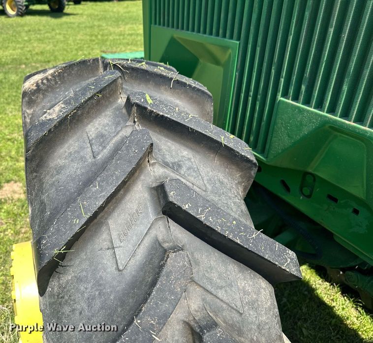 image for item EF2994 1984 John Deere 4850 MFWD tractor