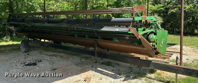 image for item EF2995 1994 John Deere 9600 combine