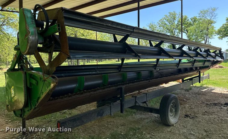 image for item EF2995 1994 John Deere 9600 combine