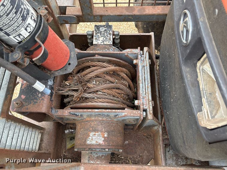 image for item EF3019 Kubota M105S MFWD tractor