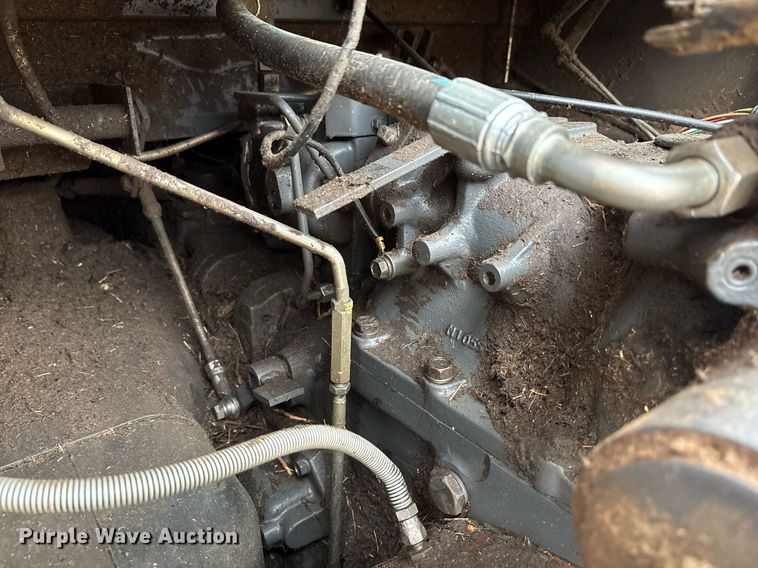 image for item EF3019 Kubota M105S MFWD tractor