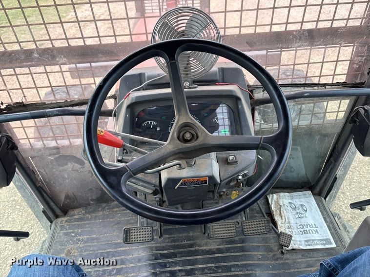 image for item EF3019 Kubota M105S MFWD tractor