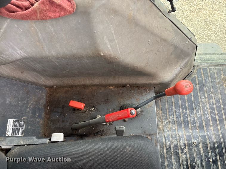 image for item EF3019 Kubota M105S MFWD tractor