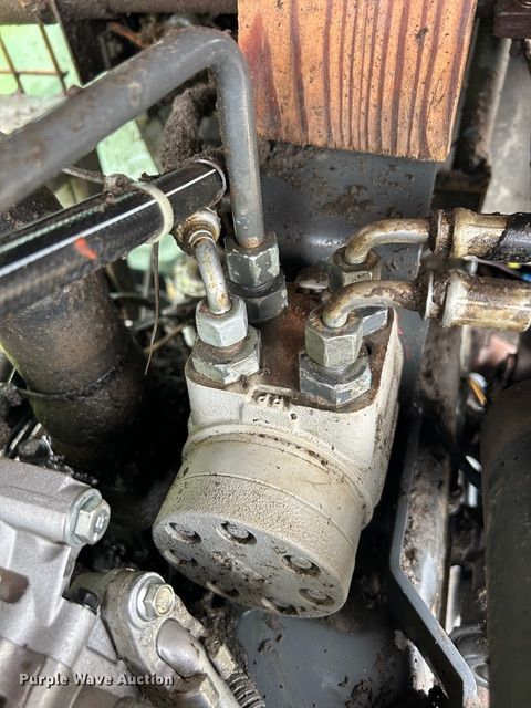 image for item EF3019 Kubota M105S MFWD tractor