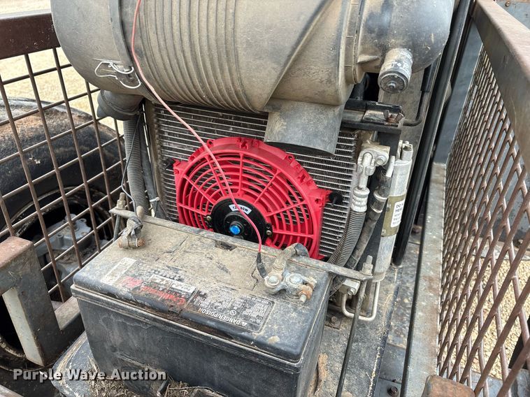 image for item EF3019 Kubota M105S MFWD tractor