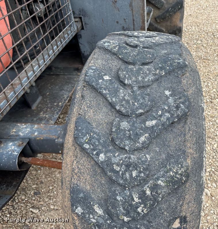 image for item EF3019 Kubota M105S MFWD tractor