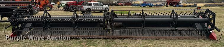 image for item EG6263 2005 Case IH 2062 draper head