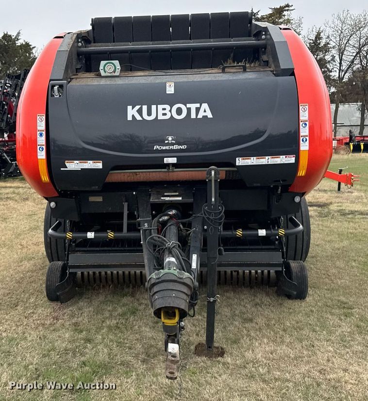 image for item EG6265 2020 Kubota BV4580 round baler