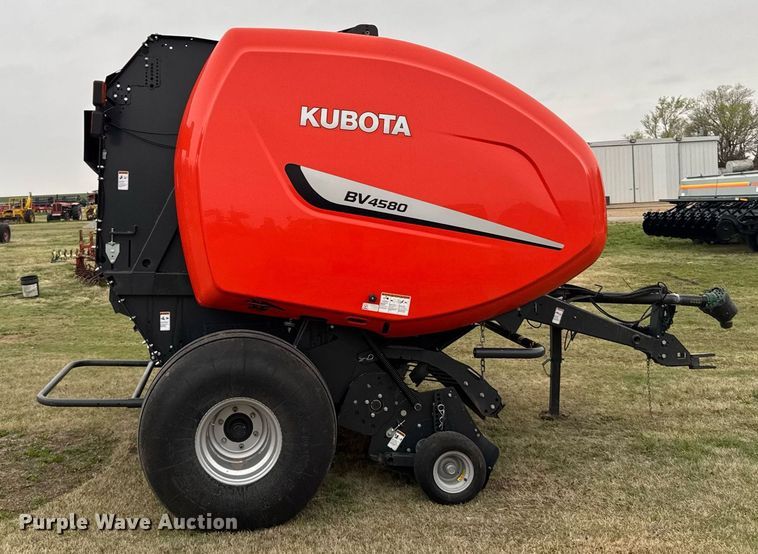 image for item EG6265 2020 Kubota BV4580 round baler