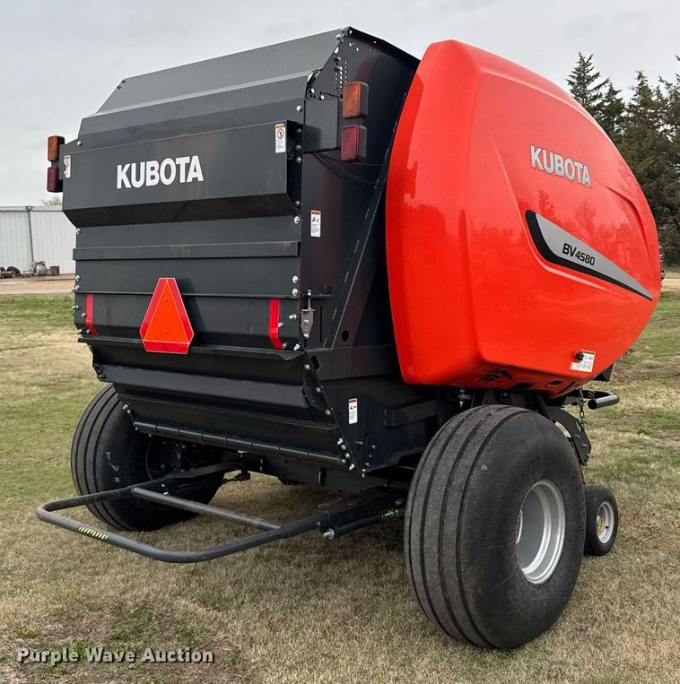 image for item EG6265 2020 Kubota BV4580 round baler