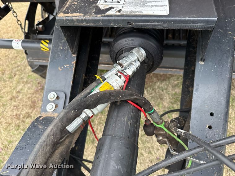 image for item EG6265 2020 Kubota BV4580 round baler