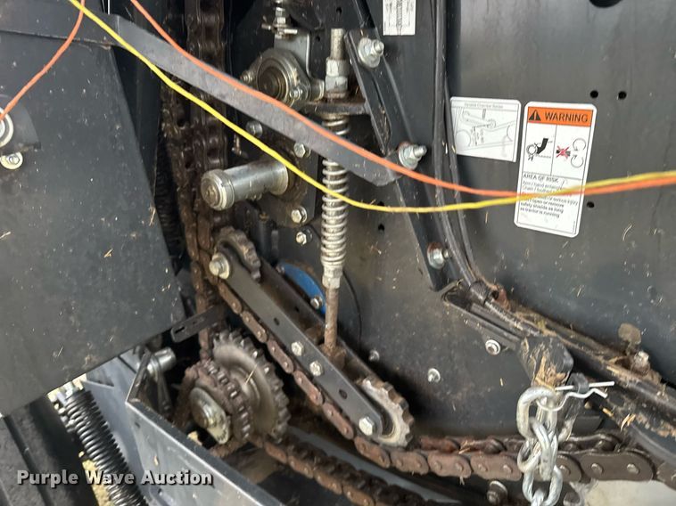 image for item EG6265 2020 Kubota BV4580 round baler