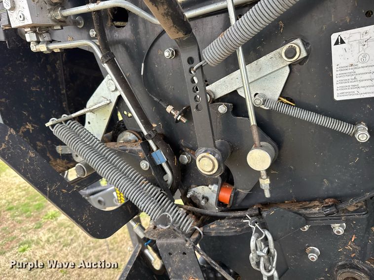 image for item EG6265 2020 Kubota BV4580 round baler