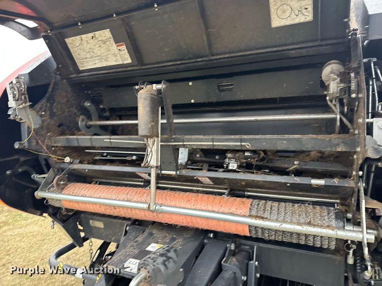 image for item EG6265 2020 Kubota BV4580 round baler