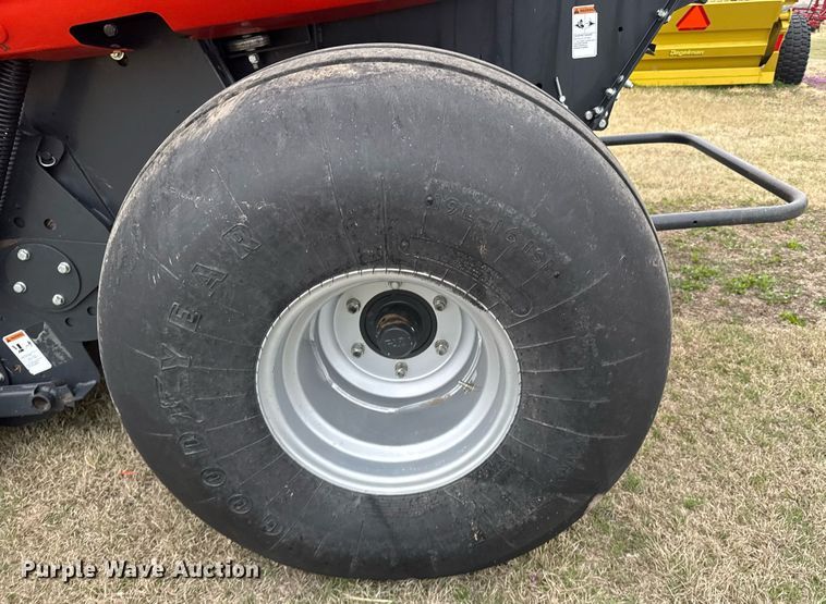 image for item EG6265 2020 Kubota BV4580 round baler