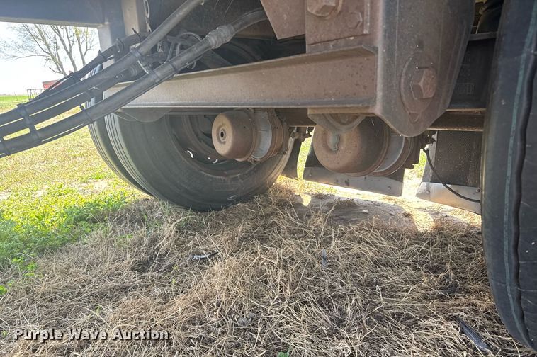 image for item EG6341 2007 Timpte grain trailer