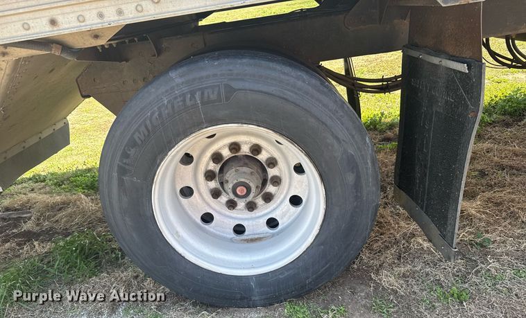 image for item EG6341 2007 Timpte grain trailer