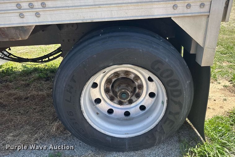 image for item EG6341 2007 Timpte grain trailer