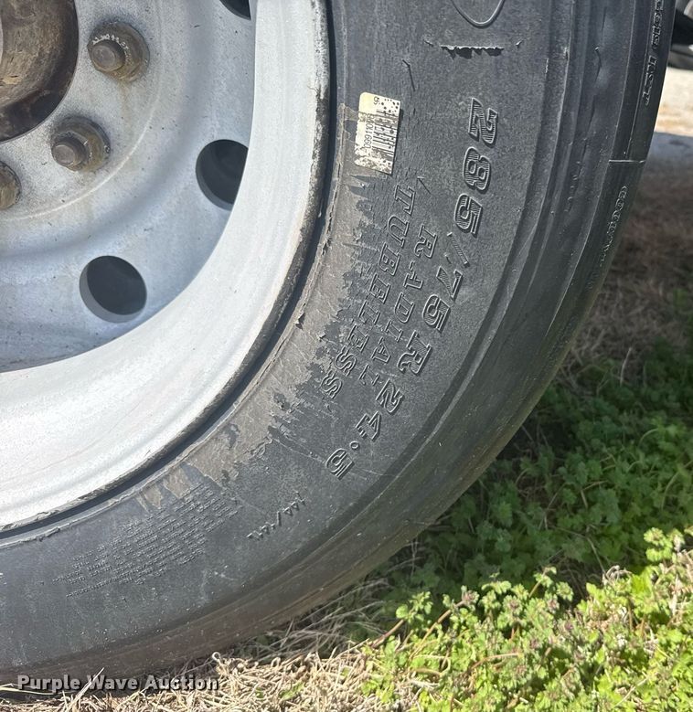 image for item EG6341 2007 Timpte grain trailer