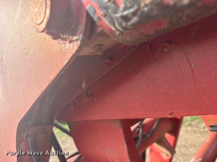 image for item EG6342 1967 International 806 tractor