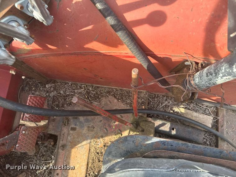 image for item EG6342 1967 International 806 tractor