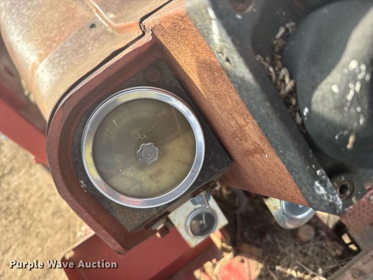 image for item EG6342 1967 International 806 tractor