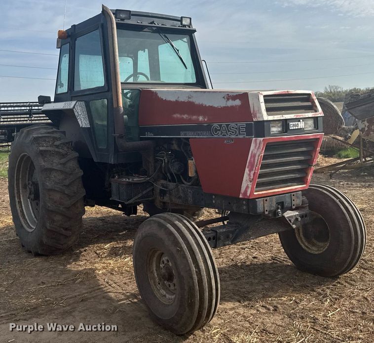 image for item EG6343 1986 Case International 2096 tractor