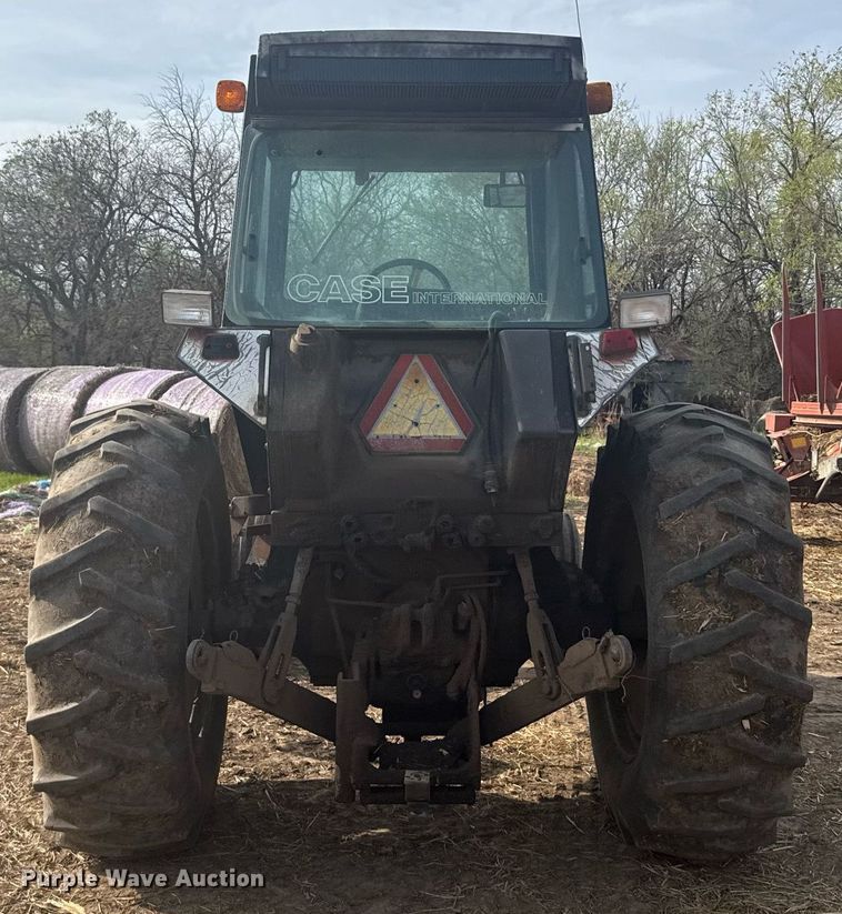 image for item EG6343 1986 Case International 2096 tractor