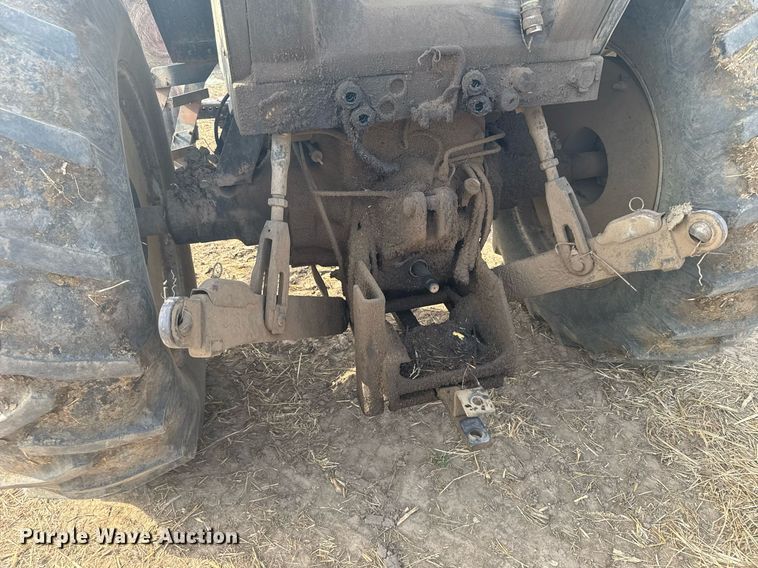 image for item EG6343 1986 Case International 2096 tractor