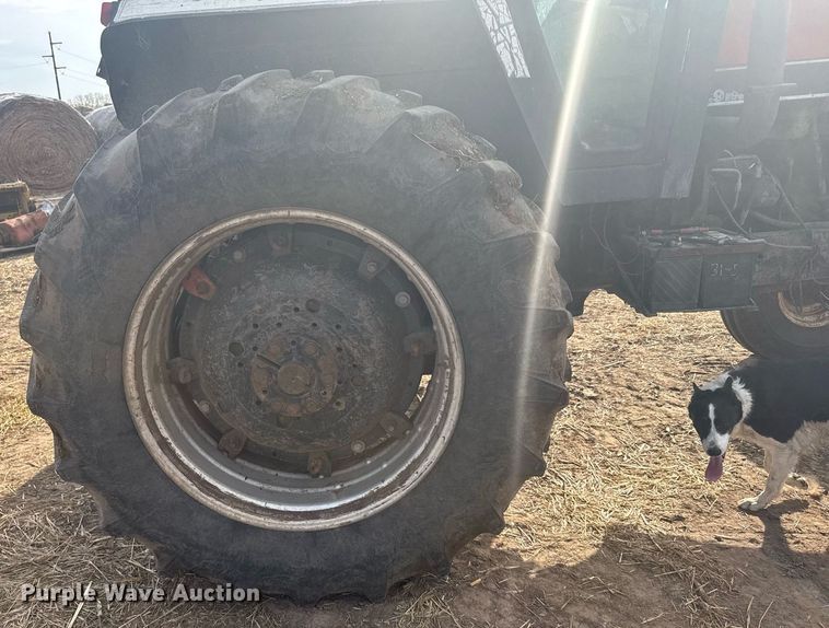 image for item EG6343 1986 Case International 2096 tractor