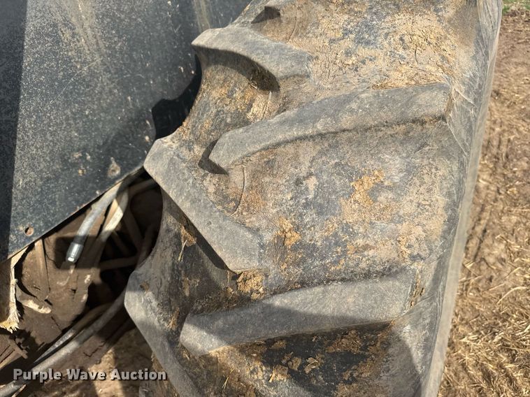 image for item EG6343 1986 Case International 2096 tractor